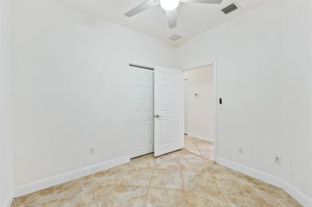 9143 Whistable Walk Tamarac, FL 33321