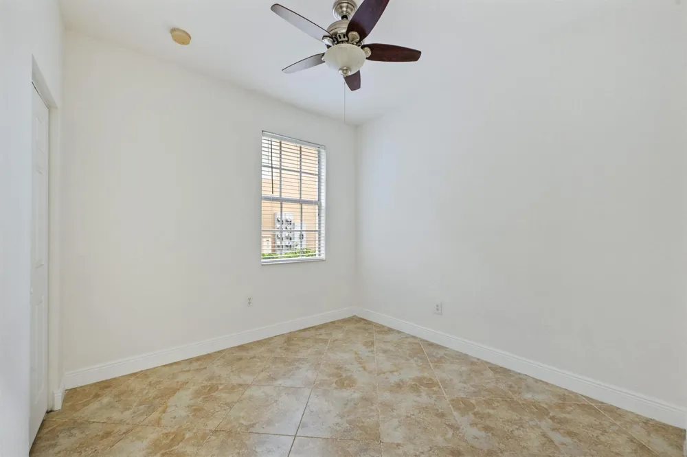 9143 Whistable Walk Tamarac, FL 33321