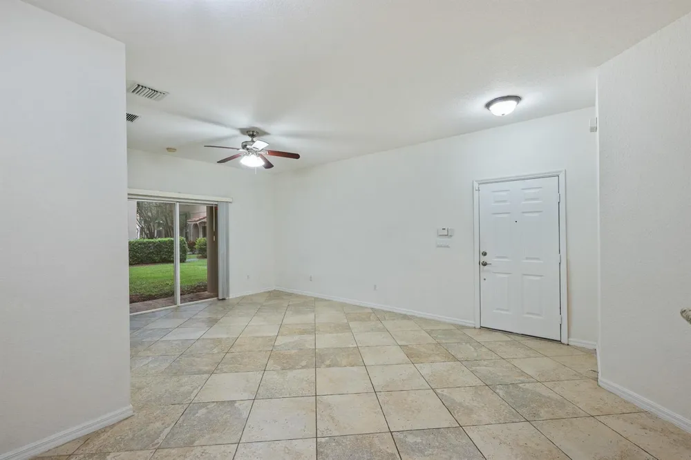 9143 Whistable Walk Tamarac, FL 33321