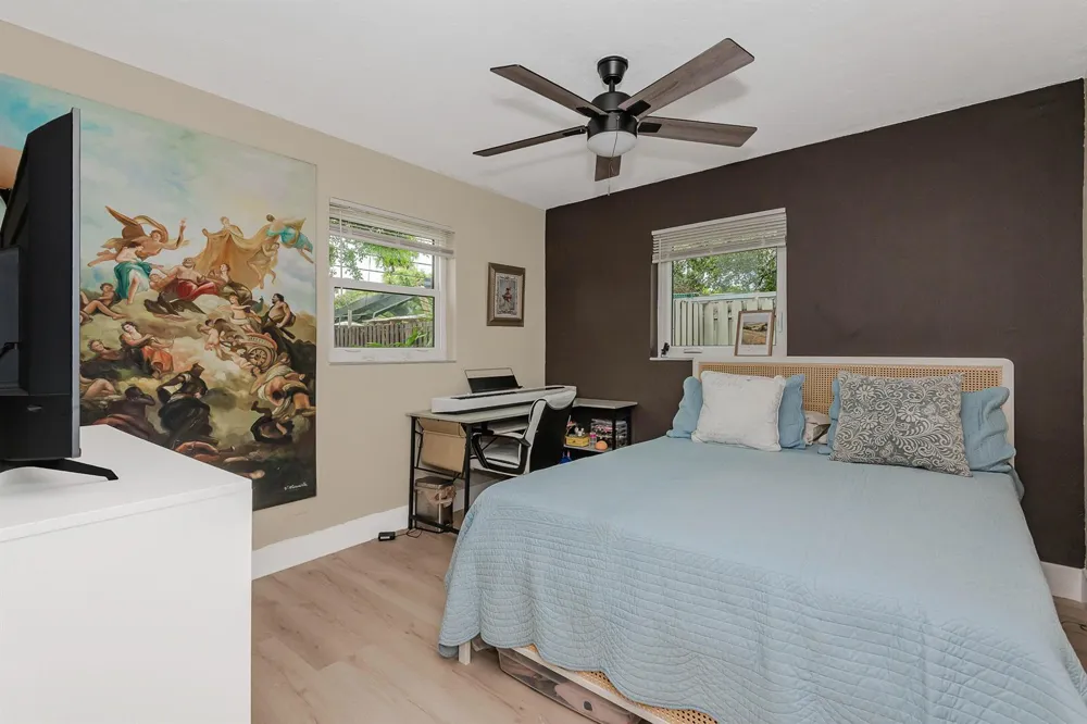 5631 FREEDOM STREET Hollywood, FL 33021