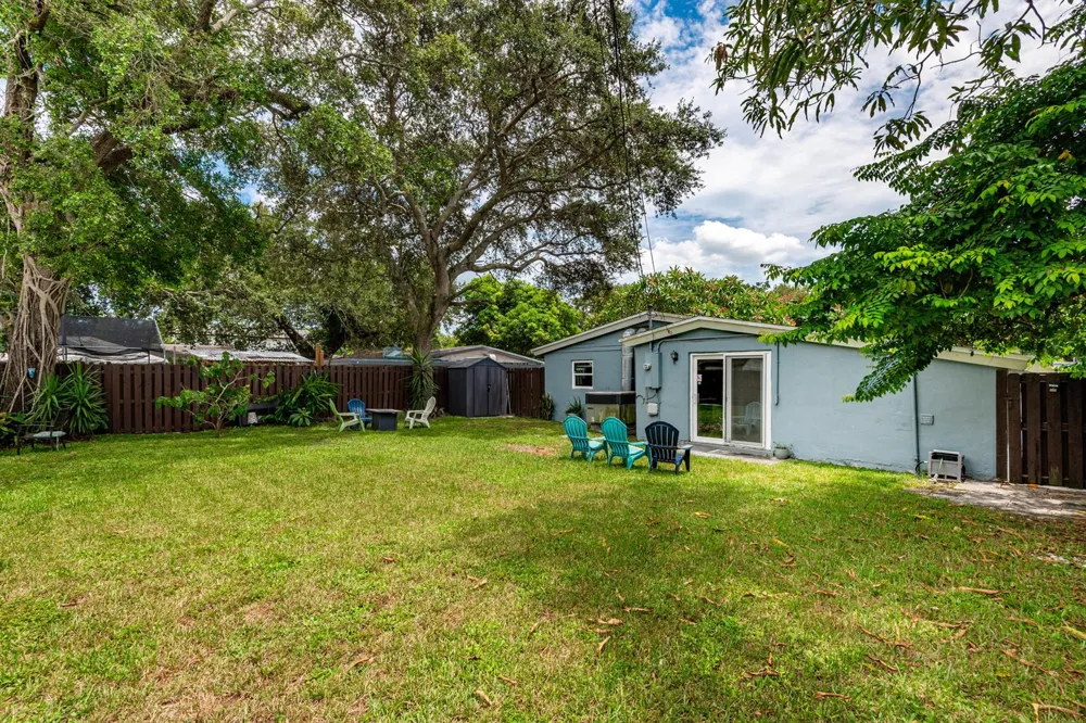 5631 FREEDOM STREET Hollywood, FL 33021