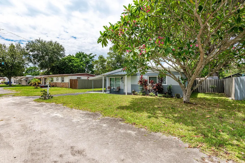 5631 FREEDOM STREET Hollywood, FL 33021