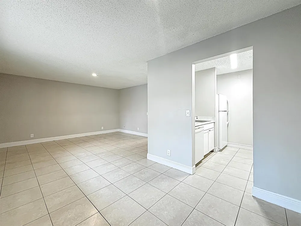 719 MEADOWS CIRCLE Boynton Beach, FL 33436