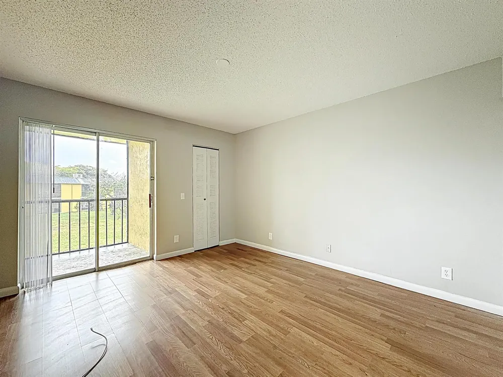 719 MEADOWS CIRCLE Boynton Beach, FL 33436