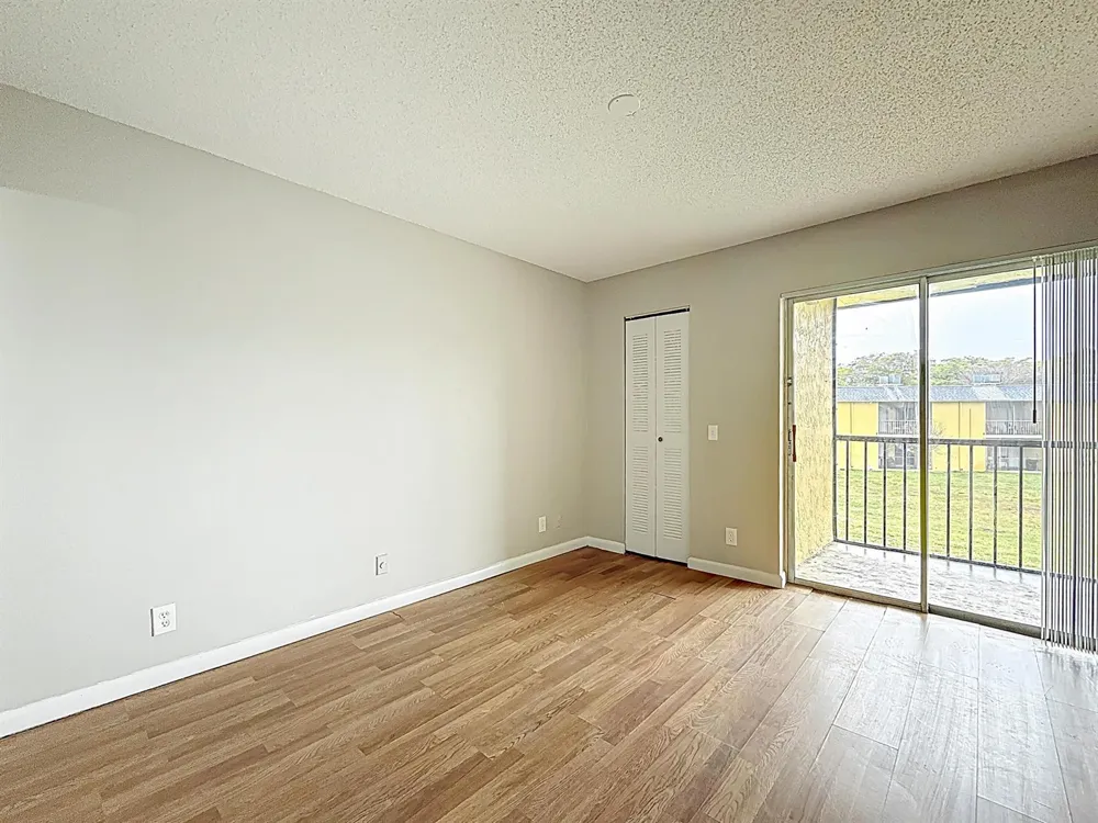 719 MEADOWS CIRCLE Boynton Beach, FL 33436