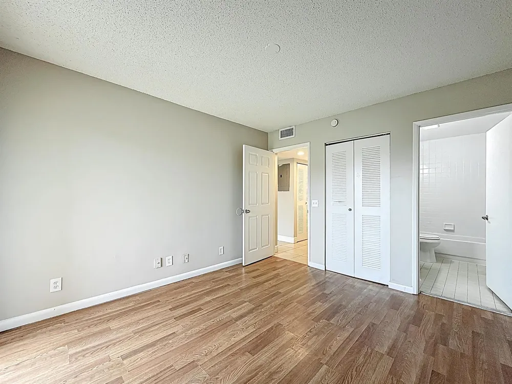 719 MEADOWS CIRCLE Boynton Beach, FL 33436