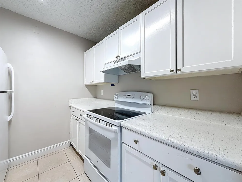 719 MEADOWS CIRCLE Boynton Beach, FL 33436