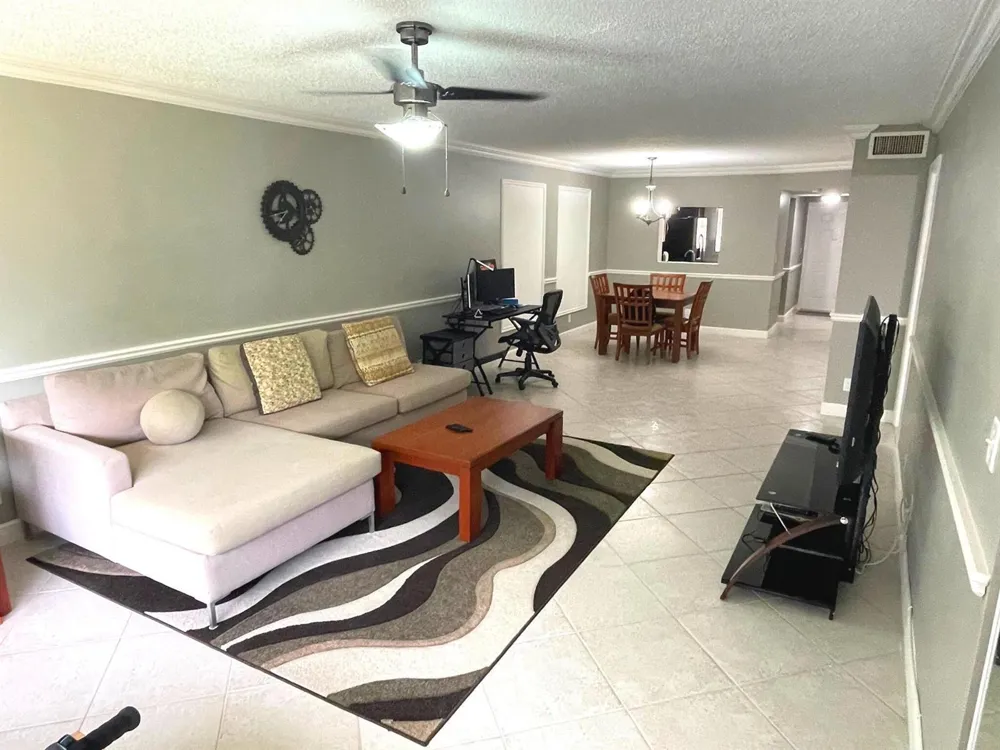2805 SW 22ND AVENUE #2070 Delray Beach, FL 33445