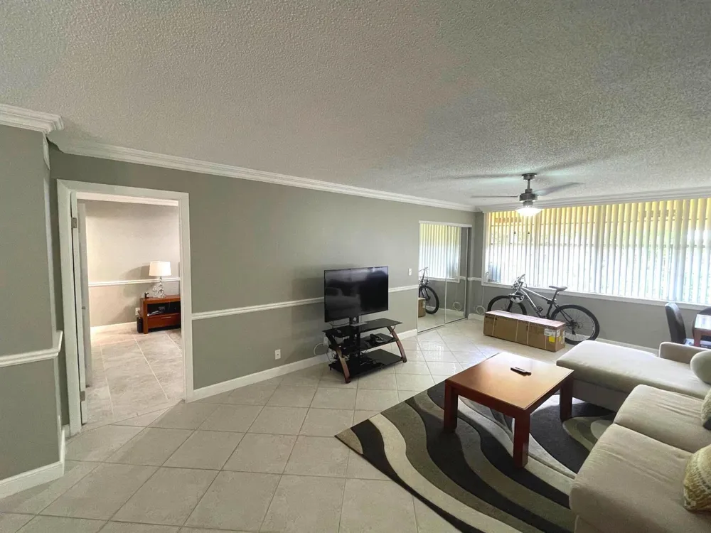 2805 SW 22ND AVENUE #2070 Delray Beach, FL 33445