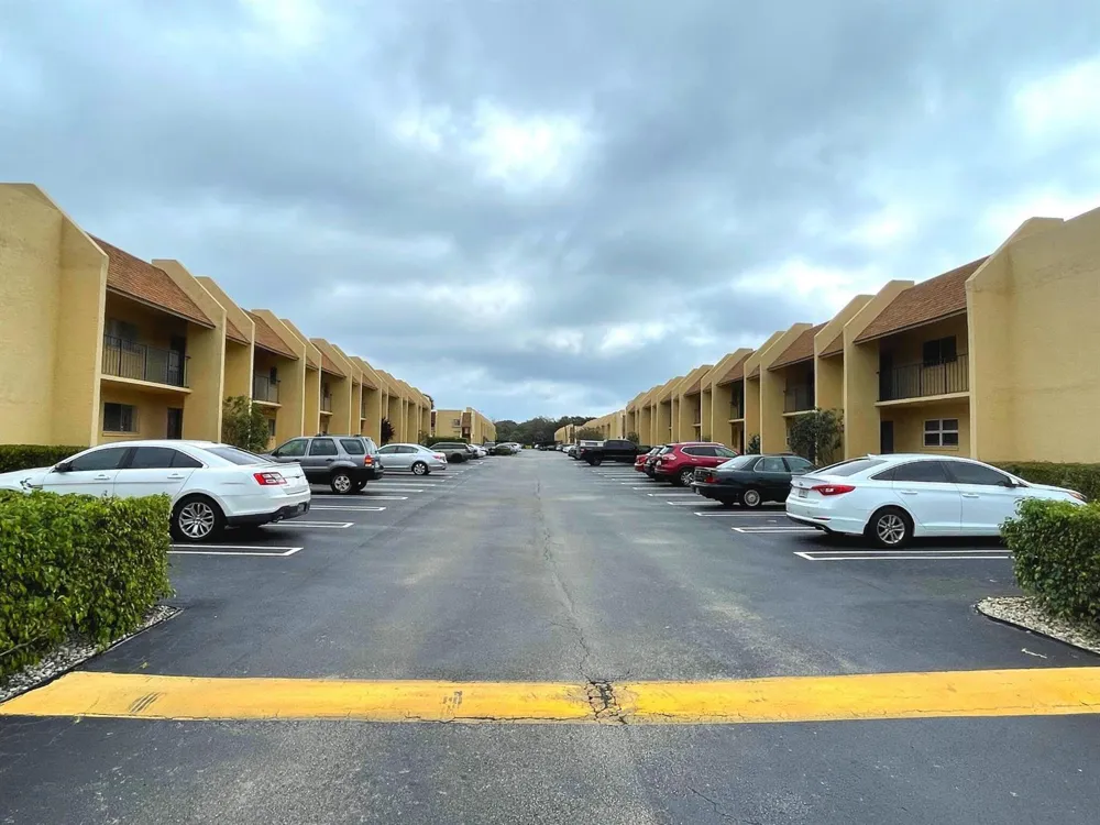 2805 SW 22ND AVENUE #2070 Delray Beach, FL 33445