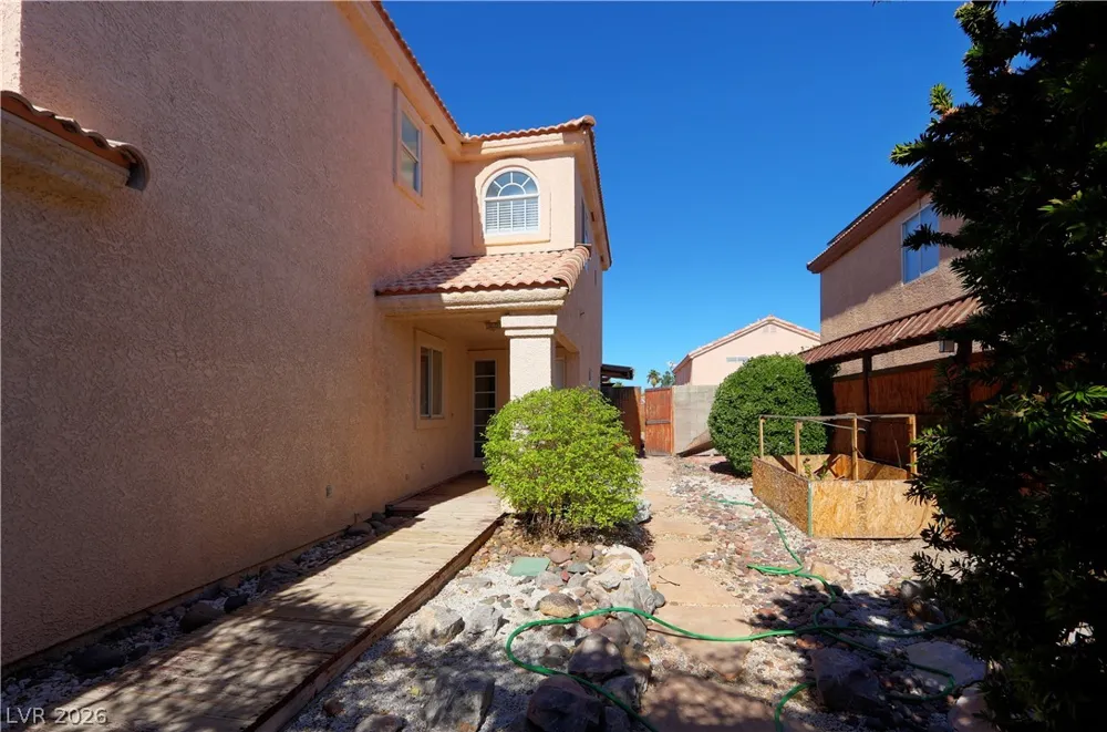 9324 Dancing Daffodil Avenue Las Vegas, NV 89129