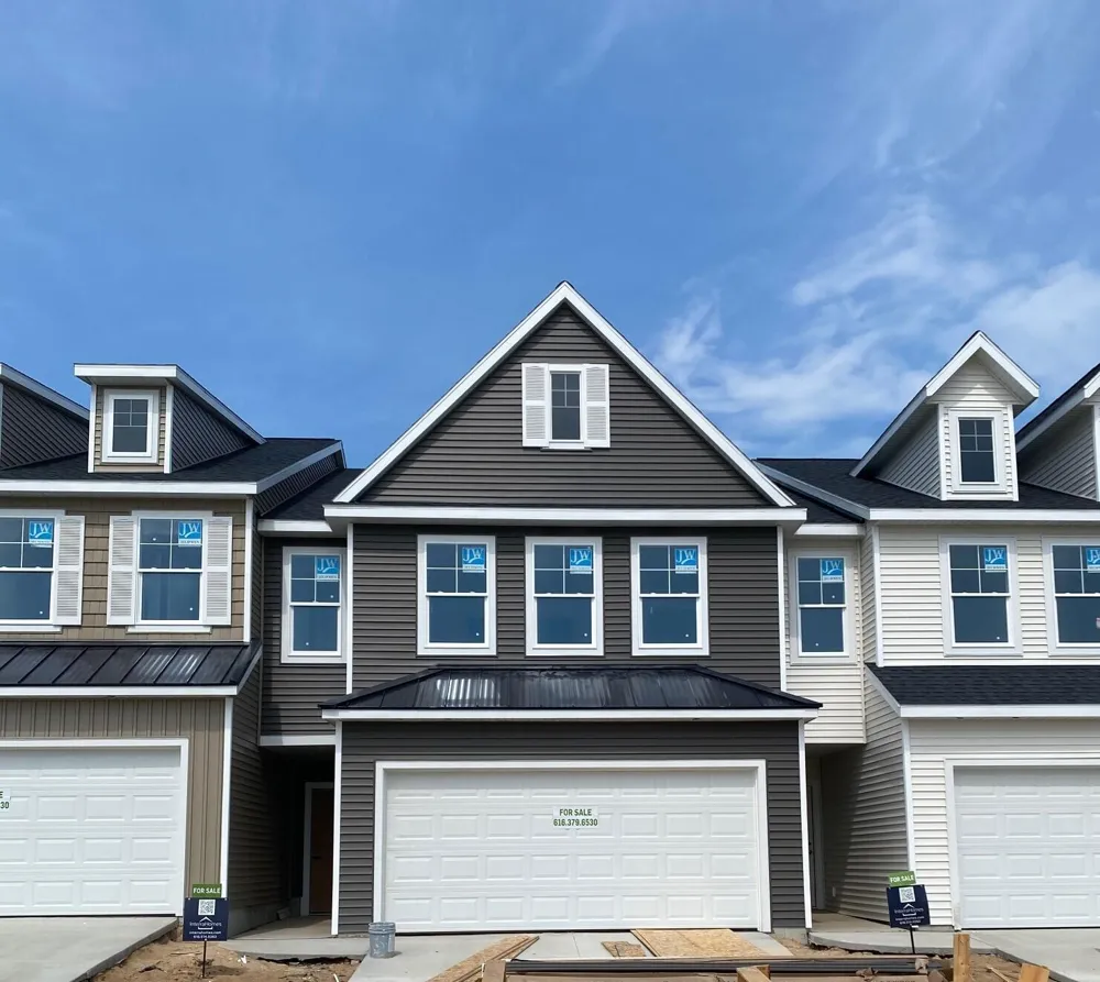 2881 E Highgate Street SE #81 Kentwood City, MI 49512