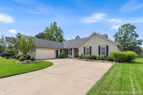 1519 W Springfield Circle