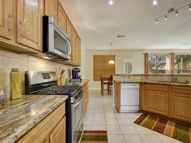 2400 Nan Lane Cedar Park, TX 78613