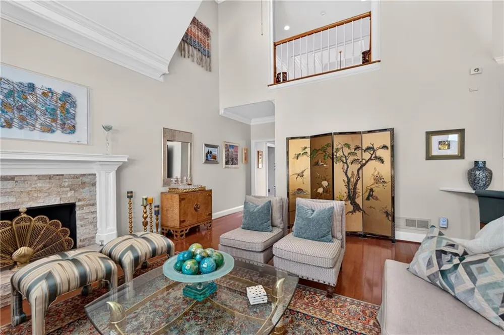 12190 Brookfield Club Drive Roswell, GA 30075