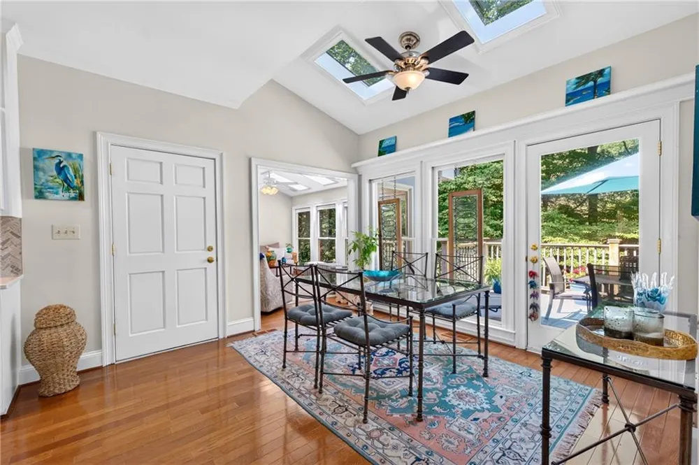 12190 Brookfield Club Drive Roswell, GA 30075