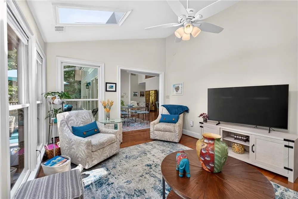 12190 Brookfield Club Drive Roswell, GA 30075