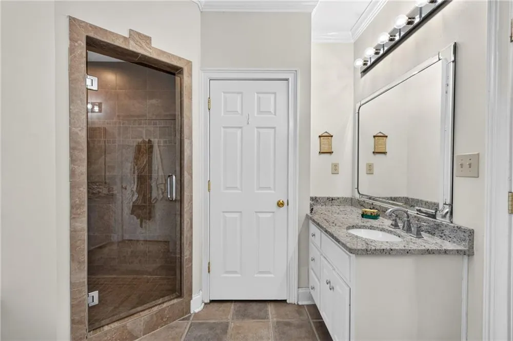 12190 Brookfield Club Drive Roswell, GA 30075