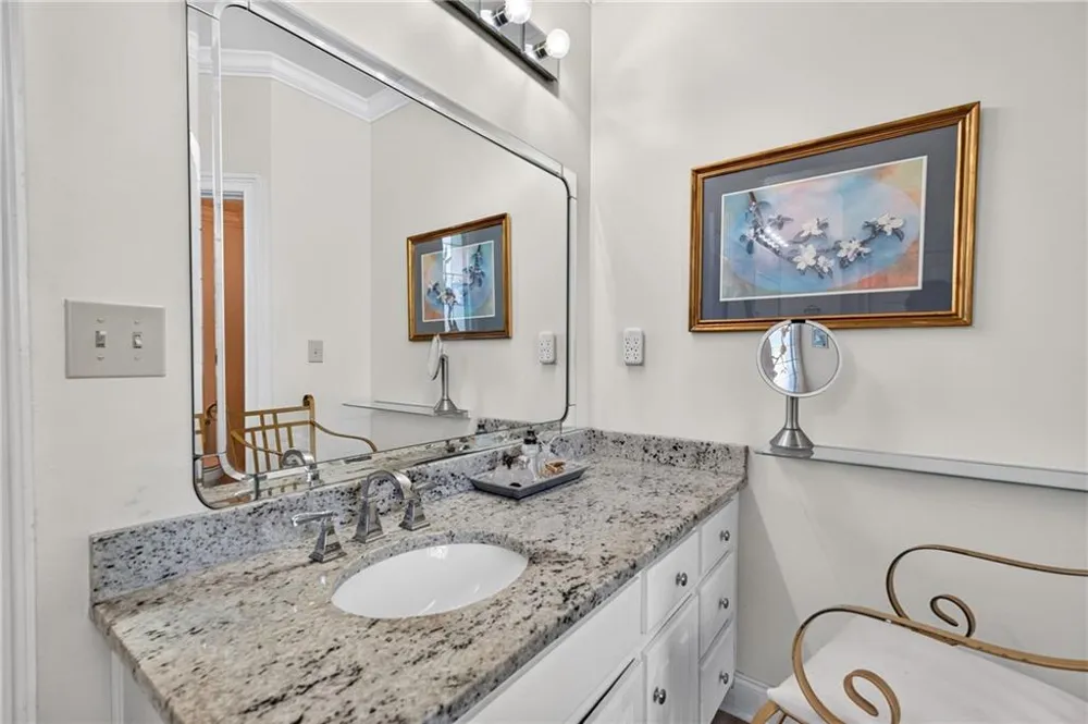 12190 Brookfield Club Drive Roswell, GA 30075