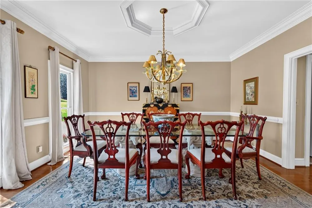 12190 Brookfield Club Drive Roswell, GA 30075