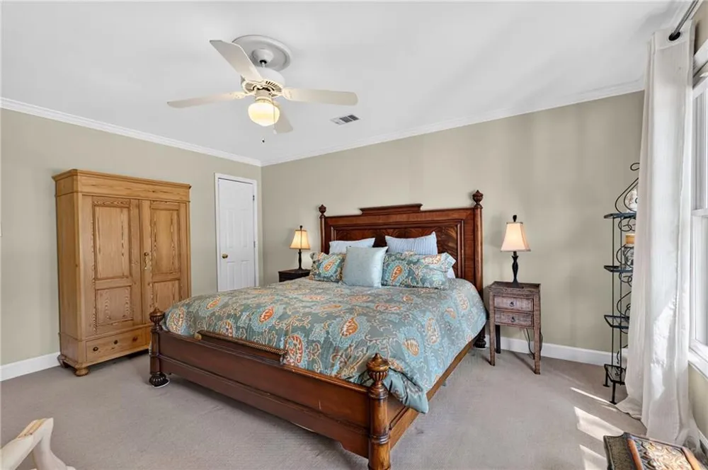 12190 Brookfield Club Drive Roswell, GA 30075
