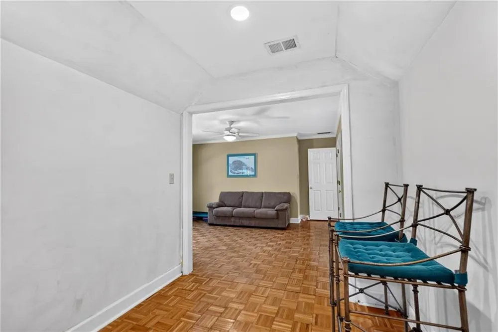 12190 Brookfield Club Drive Roswell, GA 30075