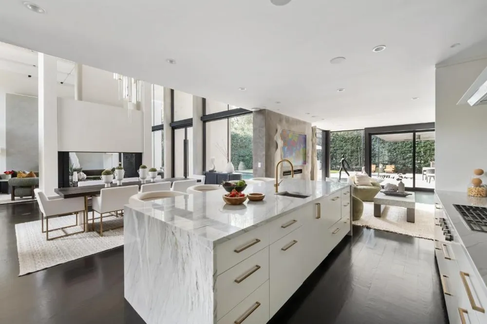 79 Beverly Road NE Atlanta, GA 30309