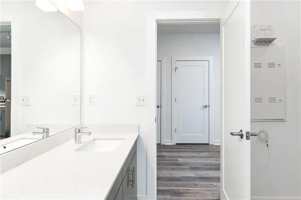 525 Parkway Drive NE #413 Atlanta, GA 30354