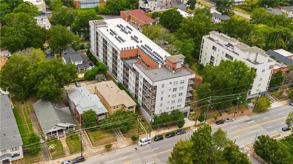 525 Parkway Drive NE #413 Atlanta, GA 30354