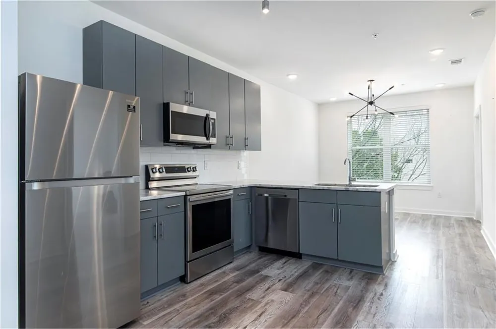 525 Parkway Drive NE #413 Atlanta, GA 30354