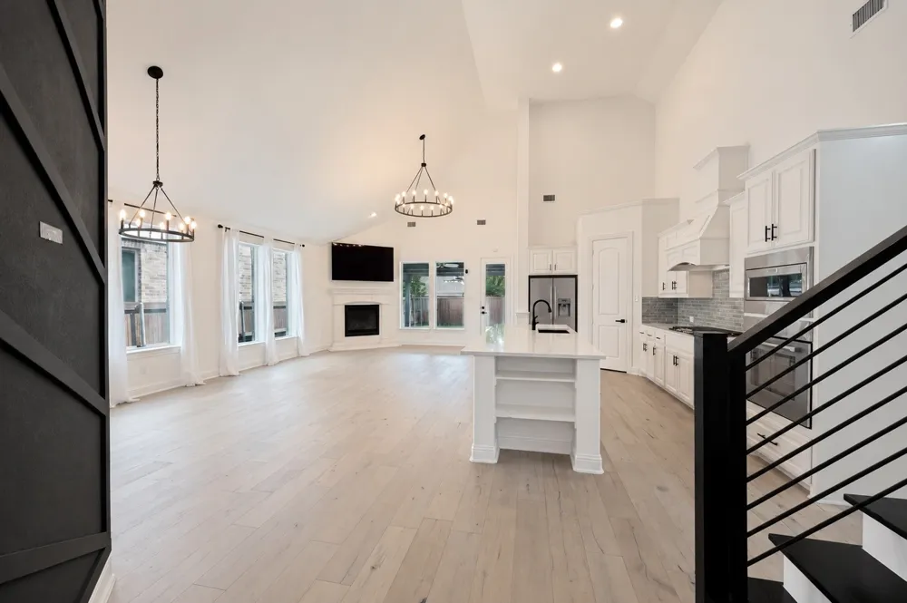 900 Southern Hills Way Aubrey, TX 76227