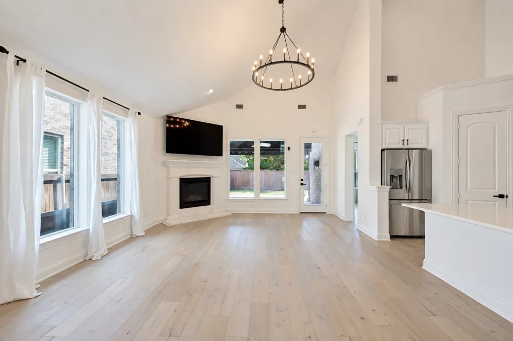 900 Southern Hills Way Aubrey, TX 76227