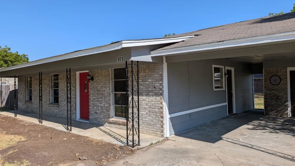 101 Pecan Street Howe, TX 75459