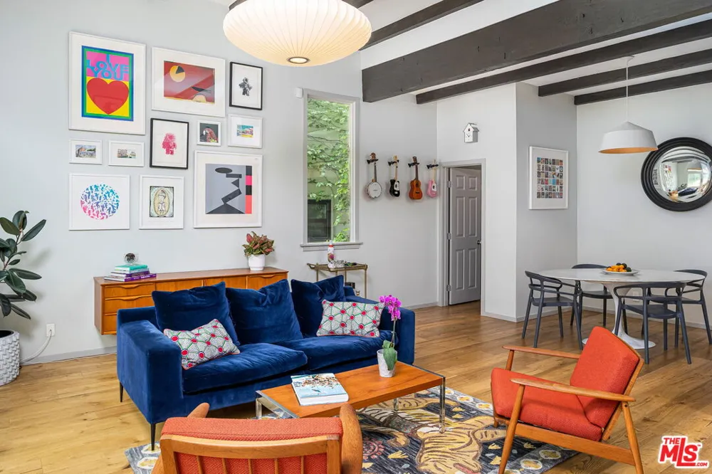 9809 Easton Drive Beverly Hills, CA 90210