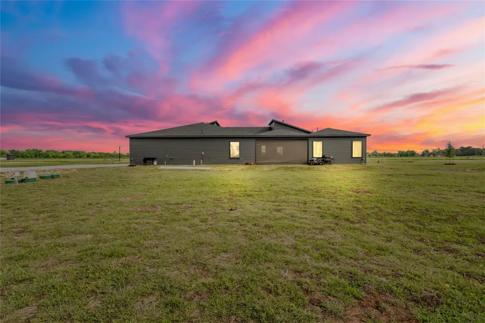 5119 Sophie Slanksy Way Sealy, TX 77474