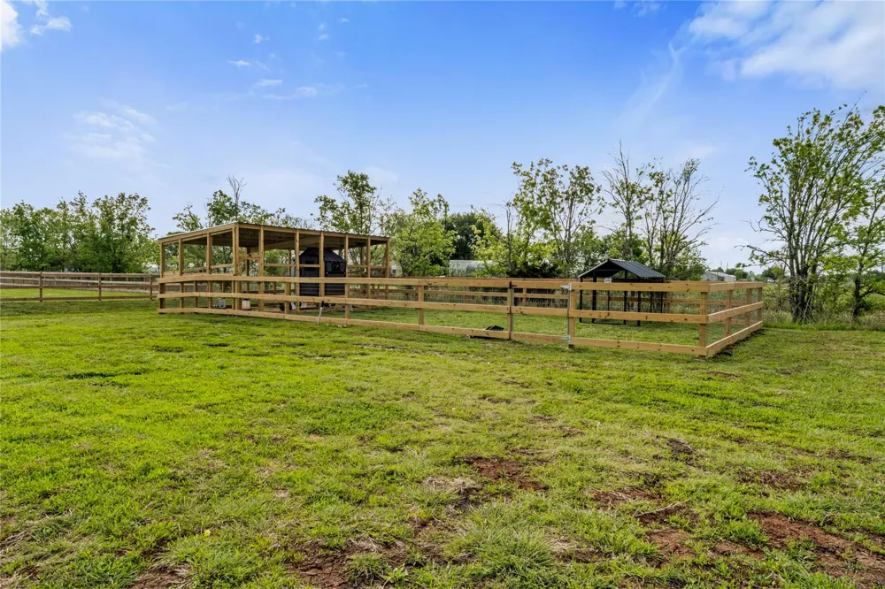 5119 Sophie Slanksy Way Sealy, TX 77474