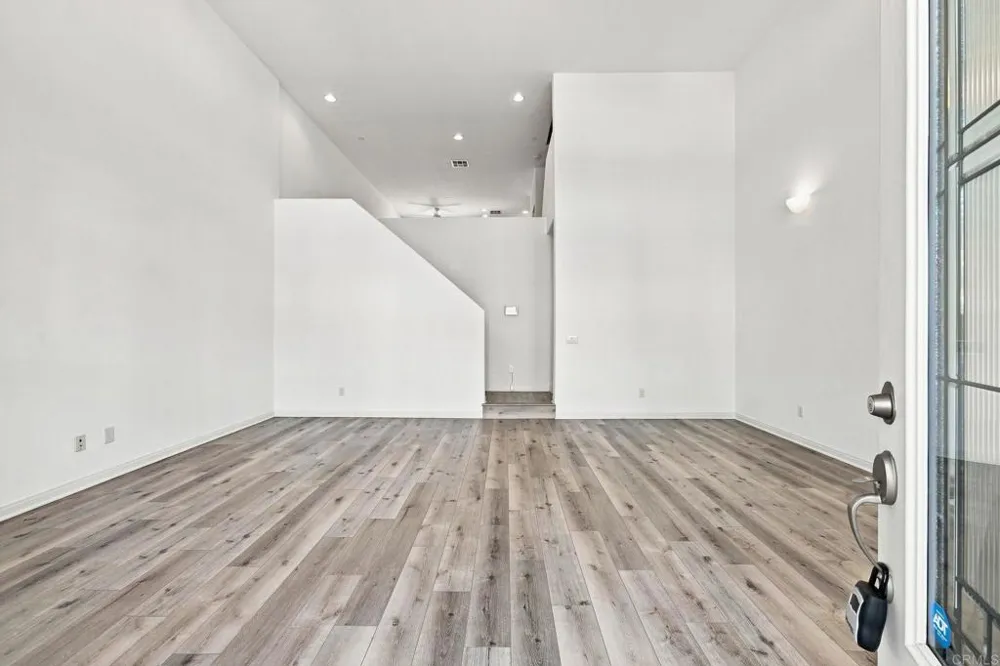 252 Vermont Court El Cajon, CA 92020
