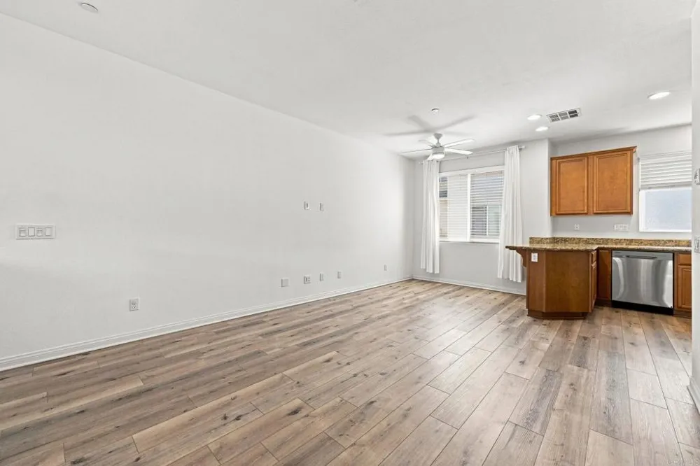 252 Vermont Court El Cajon, CA 92020