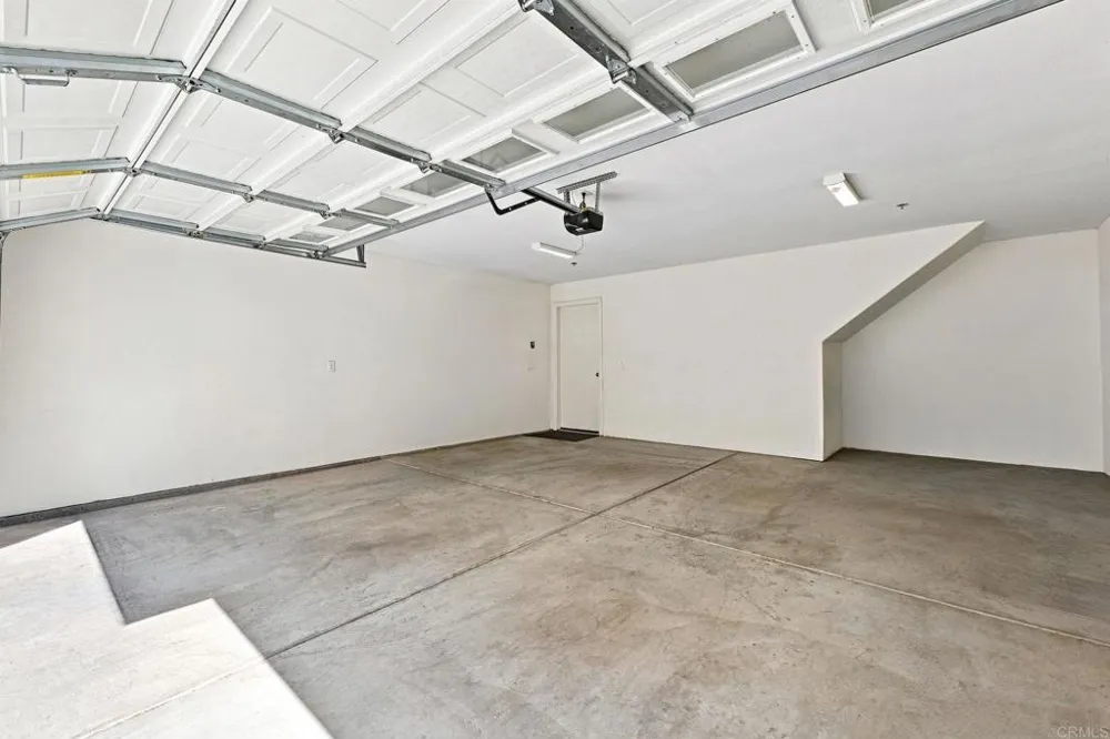 252 Vermont Court El Cajon, CA 92020