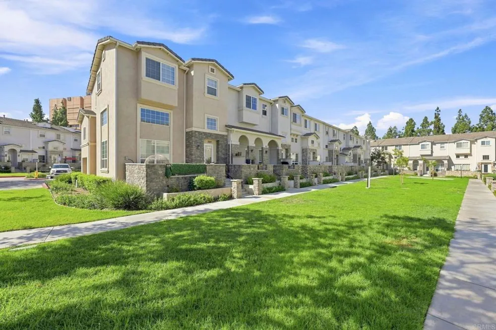 252 Vermont Court El Cajon, CA 92020