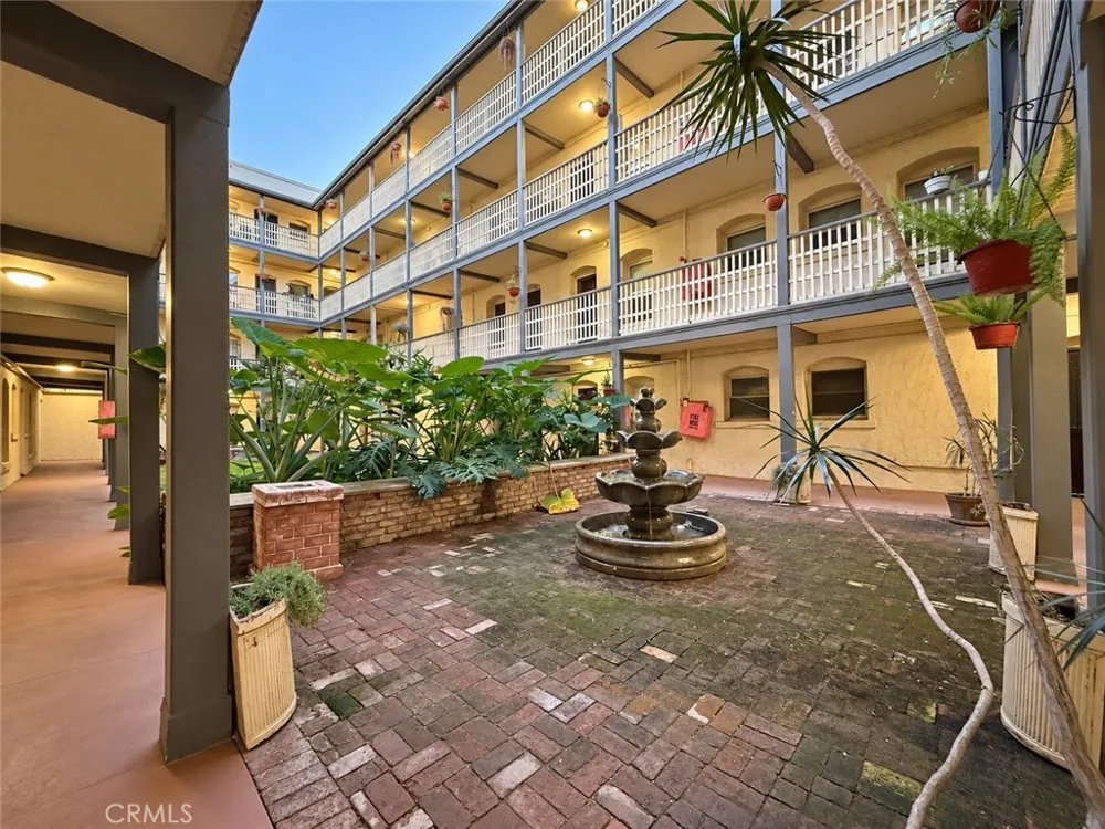 800 Pacific Ave #407 Long Beach, CA 90813
