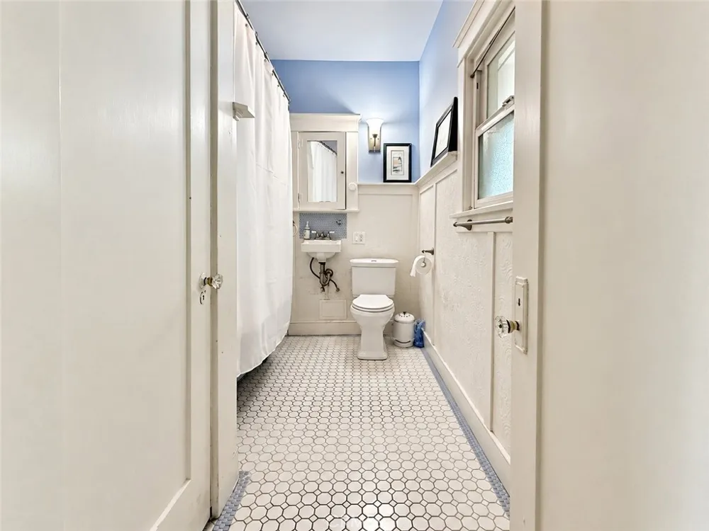 800 Pacific Ave #407 Long Beach, CA 90813
