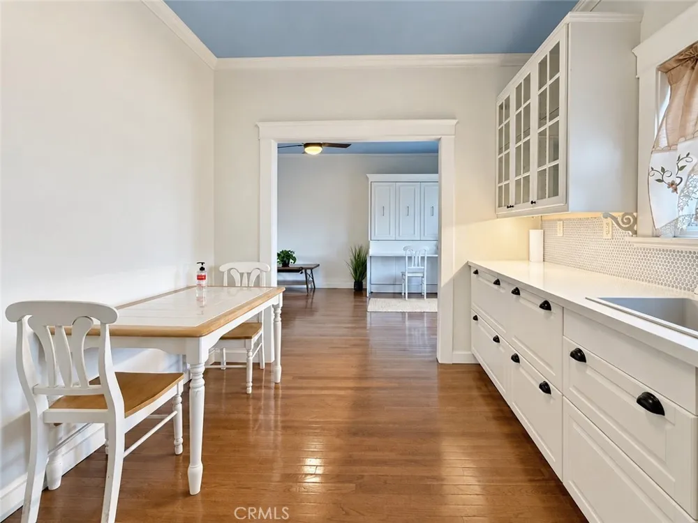 800 Pacific Ave #407 Long Beach, CA 90813