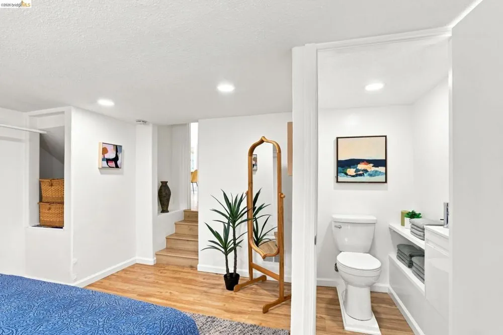 518 36Th St Richmond, CA 94805