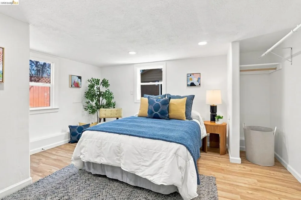 518 36Th St Richmond, CA 94805