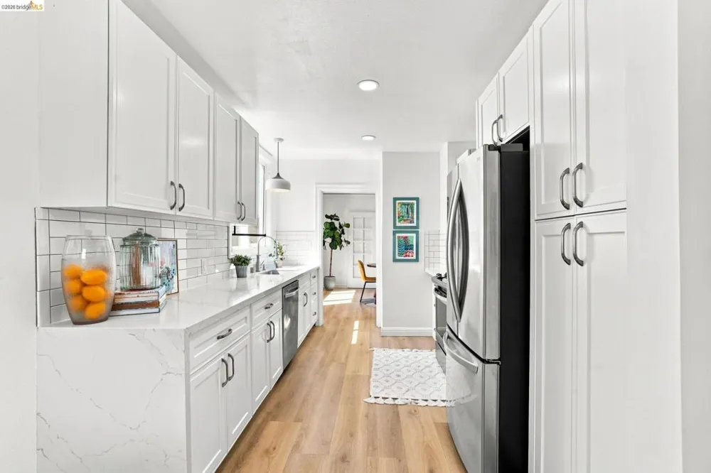 518 36Th St Richmond, CA 94805