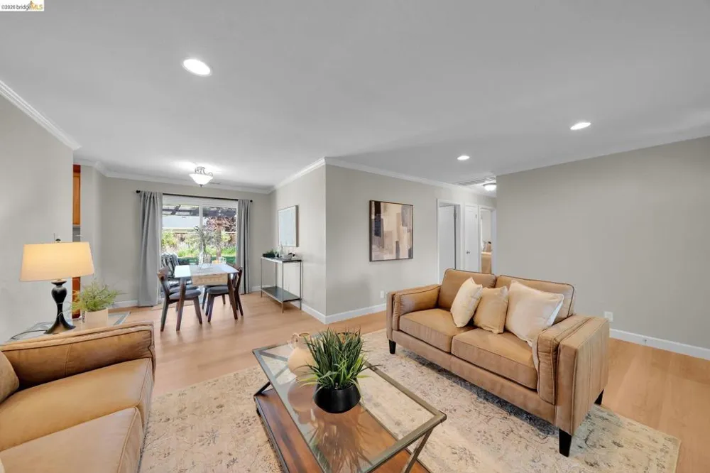 1585 Violet Pleasant Hill, CA 94523