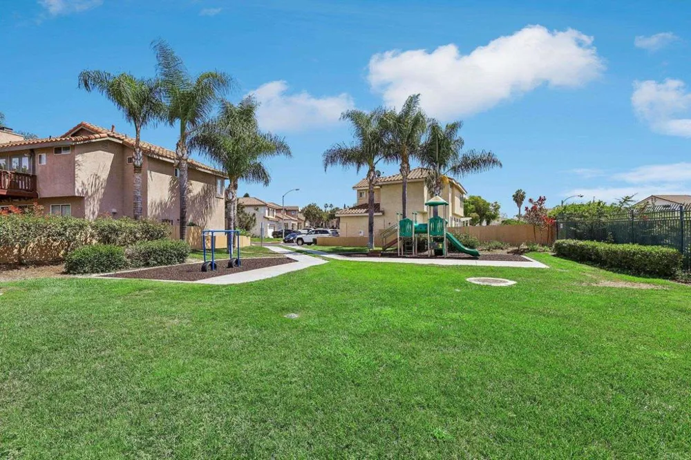 4059 Ivey Vista Way Oceanside, CA 92057