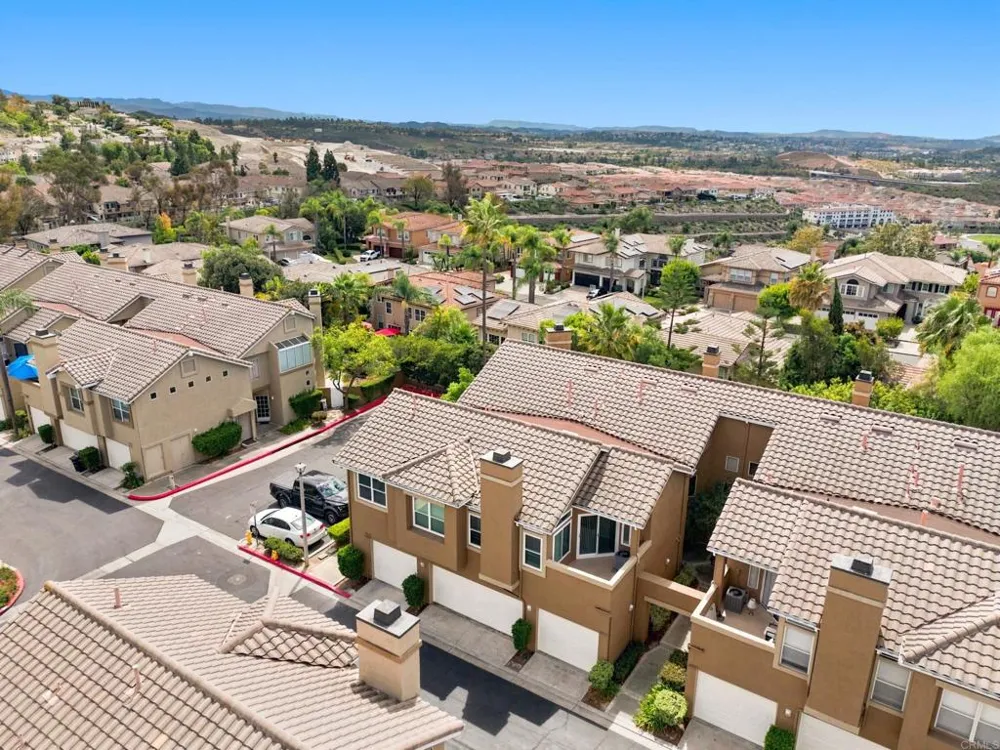 28362 Pueblo Drive Lake Forest, CA 92679