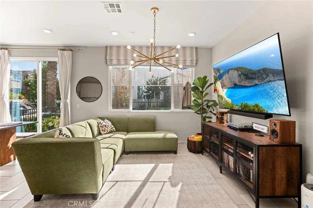 16502 Casa Grande Avenue #426 Fontana, CA 92336